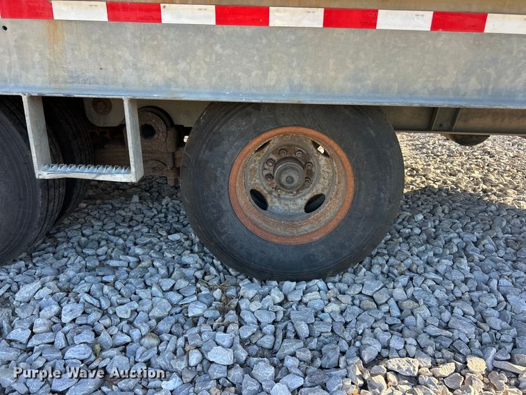 image for item ET6519 2004 American Trailer tilt deck container trailer