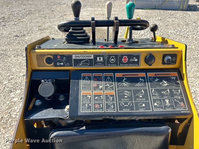 image for item ET6520 2018 Vermeer S925TX compact utility loader