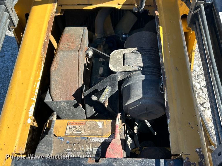 image for item ET6520 2018 Vermeer S925TX compact utility loader