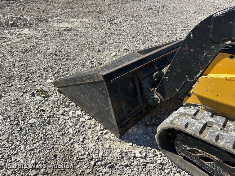 image for item ET6521 2018 Vermeer CTX100 compact utility loader