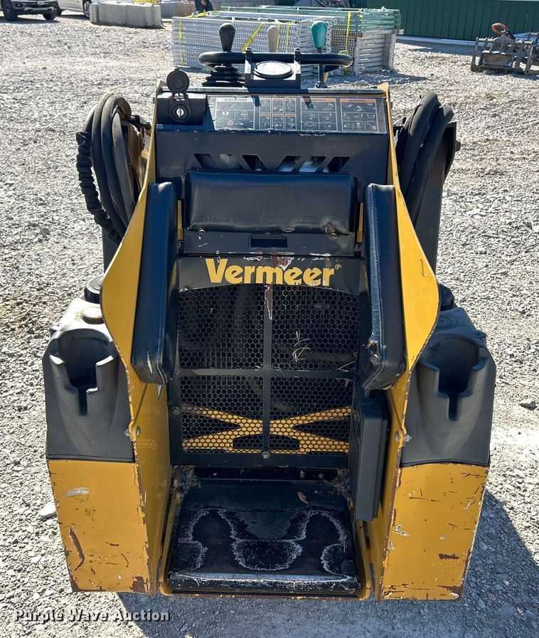 image for item ET6521 2018 Vermeer CTX100 compact utility loader
