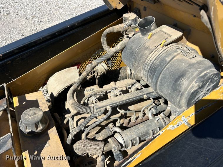 image for item ET6521 2018 Vermeer CTX100 compact utility loader