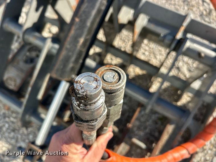 image for item ET6524 Ryan's Equipment 448 skid steer grapple bucket