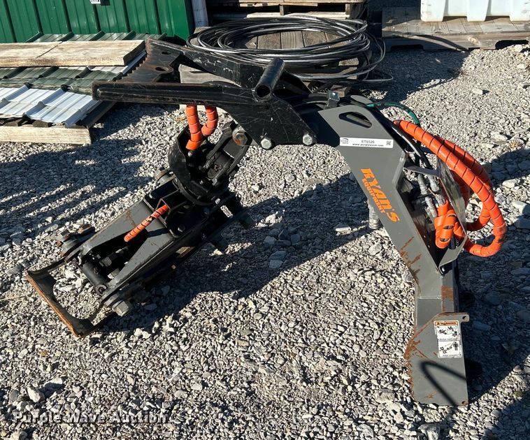 image for item ET6526 Ryan's Equipment 4252 skid steer log grapple