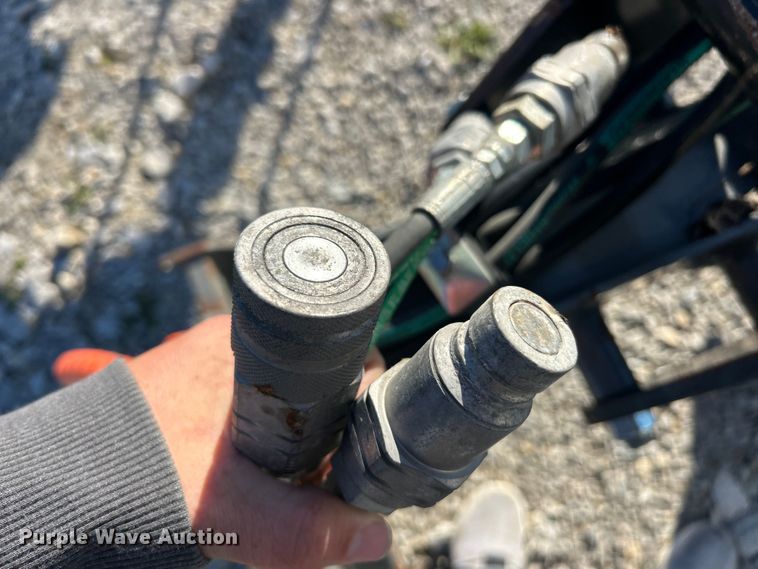 image for item ET6526 Ryan's Equipment 4252 skid steer log grapple