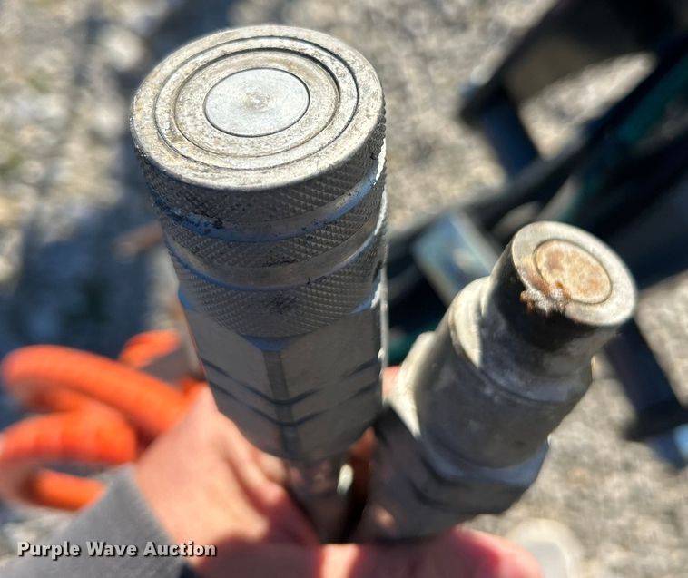 image for item ET6526 Ryan's Equipment 4252 skid steer log grapple