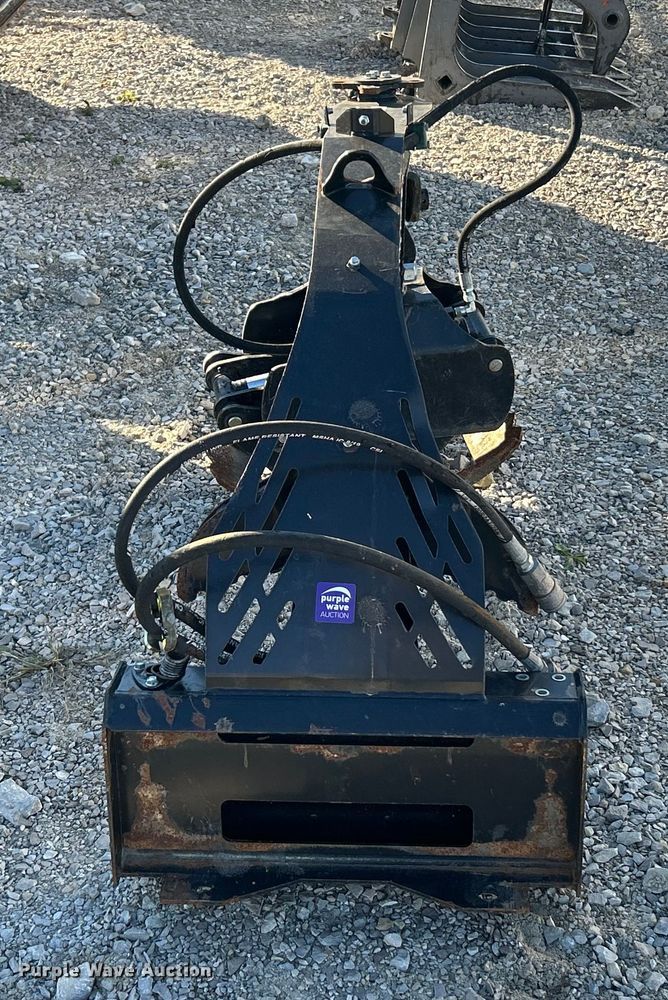 image for item ET6527 Skid steer grapple