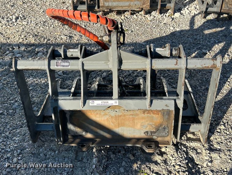 image for item ET6528 Ryan's Equipment 336 skid steer grapple bucket