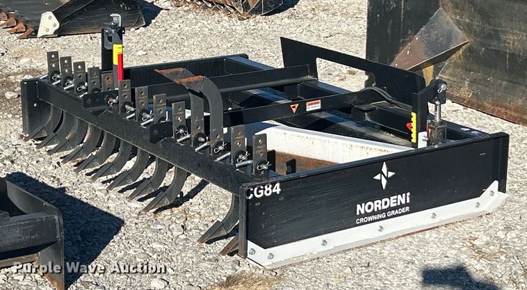 image for item ET6530 Norden CG84-SKD skid steer grader