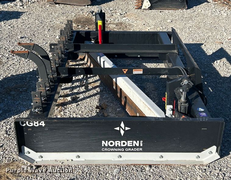 image for item ET6530 Norden CG84-SKD skid steer grader