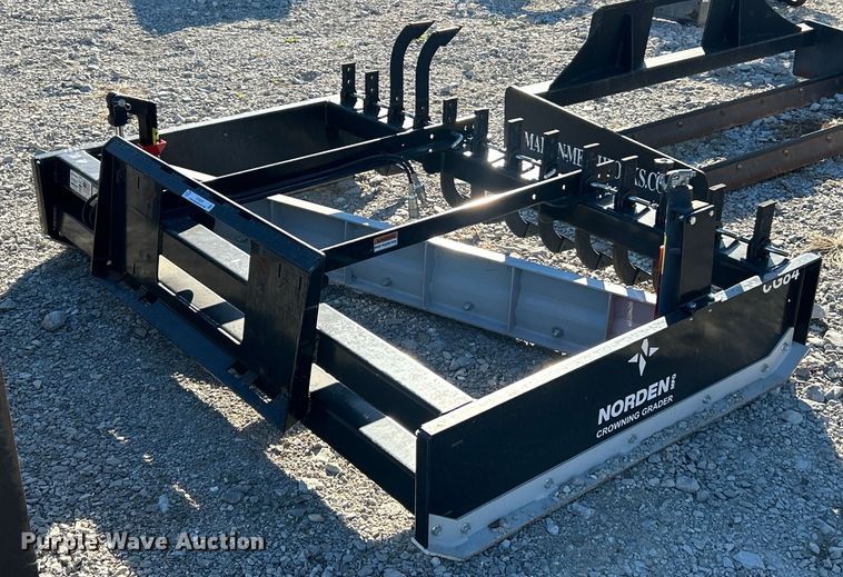 image for item ET6530 Norden CG84-SKD skid steer grader