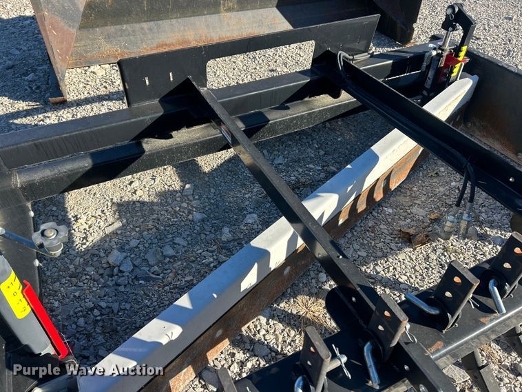 image for item ET6530 Norden CG84-SKD skid steer grader