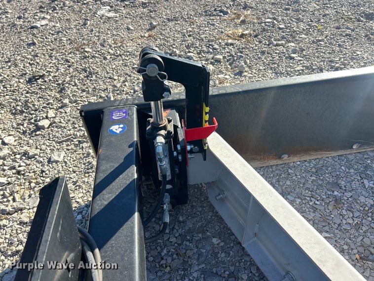 image for item ET6530 Norden CG84-SKD skid steer grader