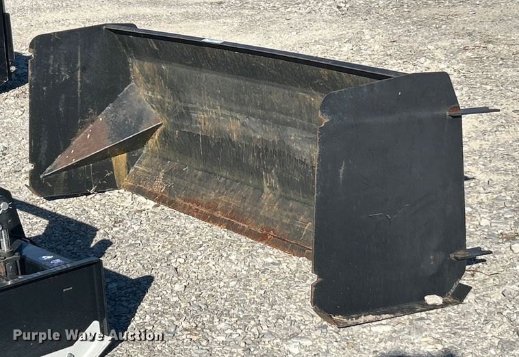 image for item ET6531 Skid steer snow pusher