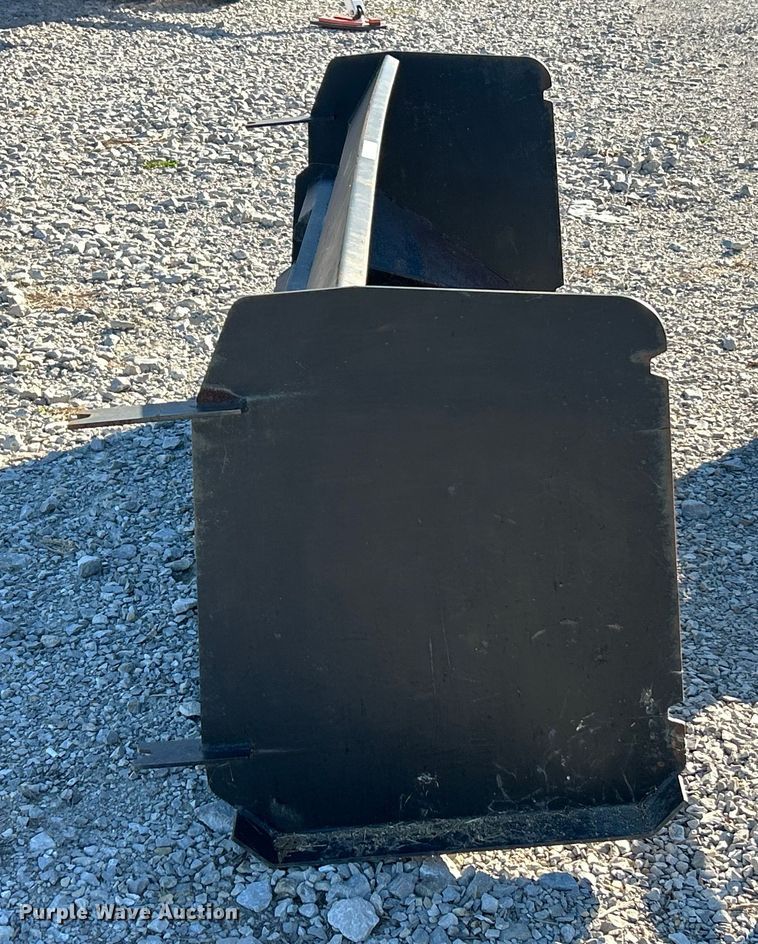 image for item ET6531 Skid steer snow pusher