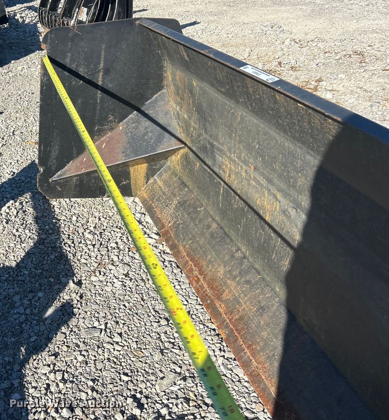 image for item ET6531 Skid steer snow pusher