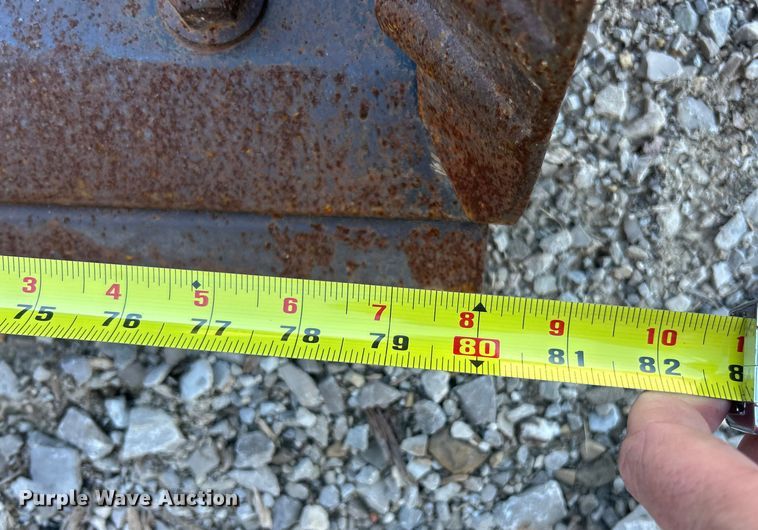 image for item ET6534 Skid steer bucket