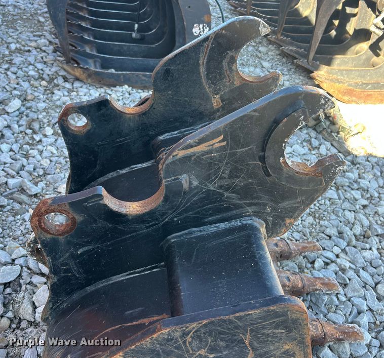 image for item ET6536 Kubota excavator bucket