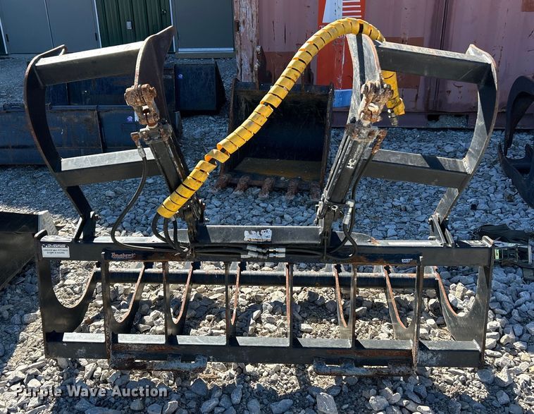 image for item ET6539 Tomahawk skid steer grapple bucket