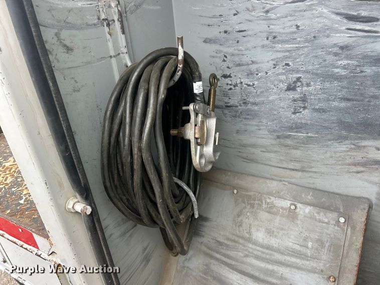 image for item ET6562 2012 International 4400 bucket truck