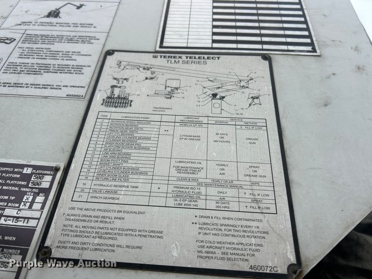 image for item ET6562 2012 International 4400 bucket truck