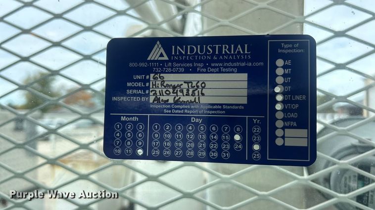 image for item ET6562 2012 International 4400 bucket truck