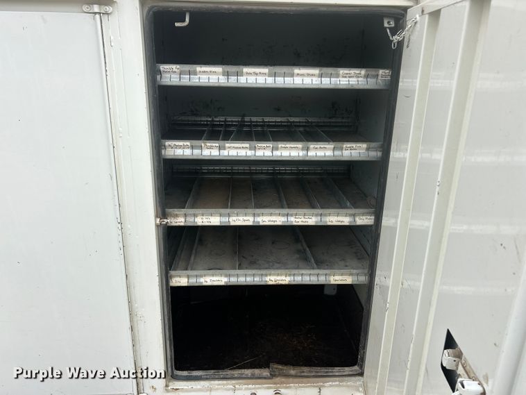 image for item ET6563 2010 International 4400 Ext. Cab digger derrick truck  