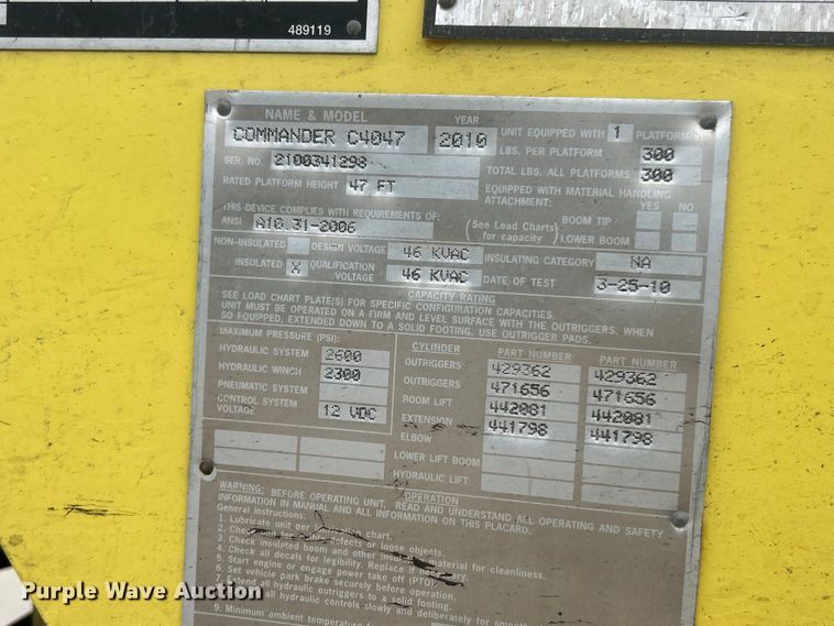 image for item ET6563 2010 International 4400 Ext. Cab digger derrick truck  