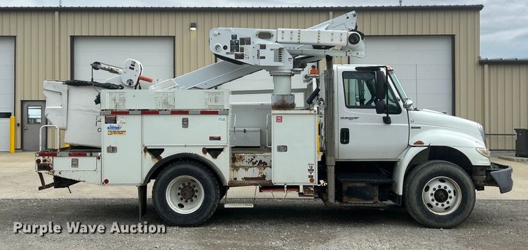 CAMIóN CON CANASTILLA 2010 INTERNATIONAL ALTEC