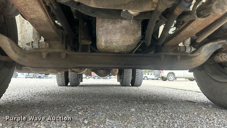 image for item ET6564 2010 International 4300 bucket truck