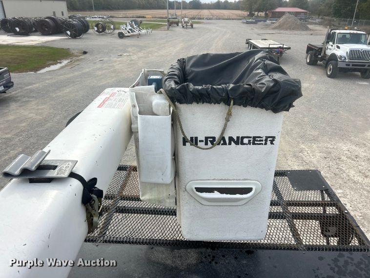 image for item ET6565 2014 International 4400 forestry bucket truck