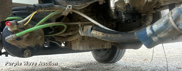 image for item ET6565 2014 International 4400 forestry bucket truck