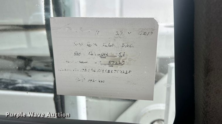 image for item ET6565 2014 International 4400 forestry bucket truck