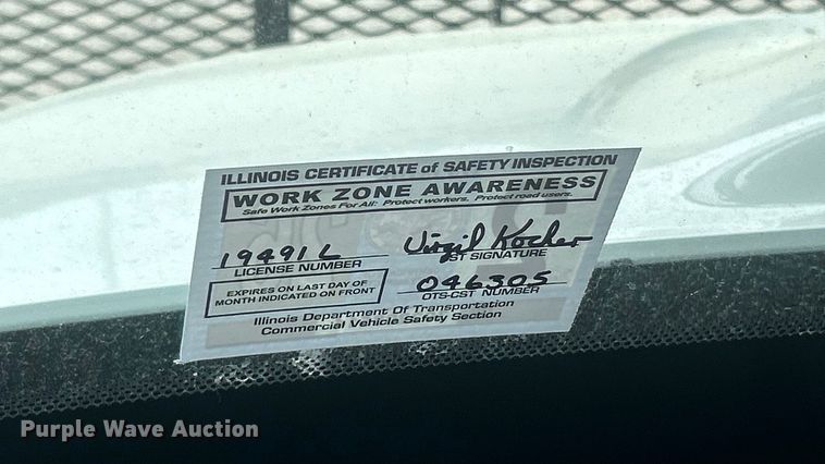 image for item ET6565 2014 International 4400 forestry bucket truck