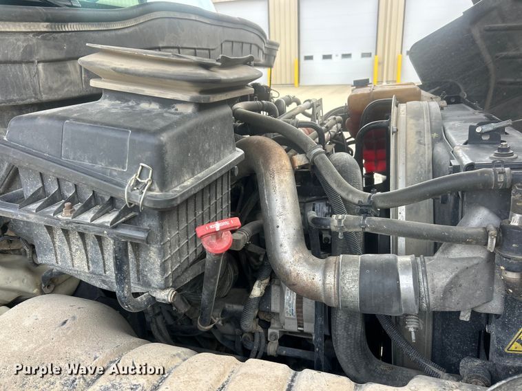 image for item ET6565 2014 International 4400 forestry bucket truck