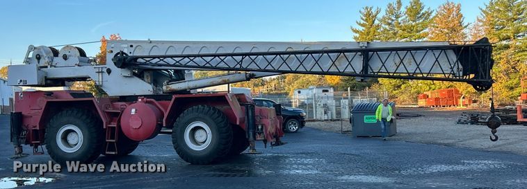 image for item ET6589 1988 Link Belt HSP-8040 crane