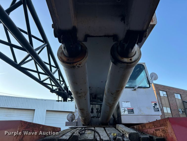image for item ET6589 1988 Link Belt HSP-8040 crane