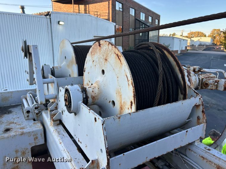 image for item ET6589 1988 Link Belt HSP-8040 crane