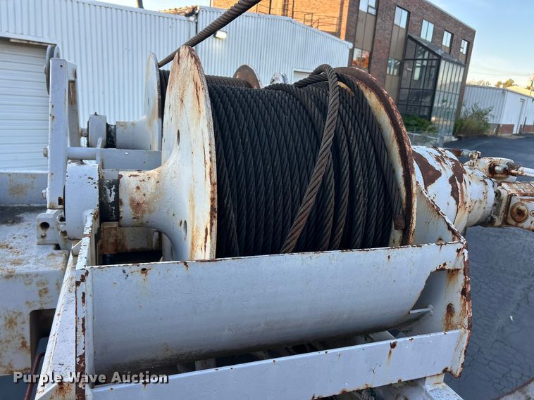 image for item ET6589 1988 Link Belt HSP-8040 crane