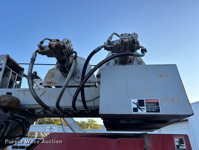 image for item ET6589 1988 Link Belt HSP-8040 crane