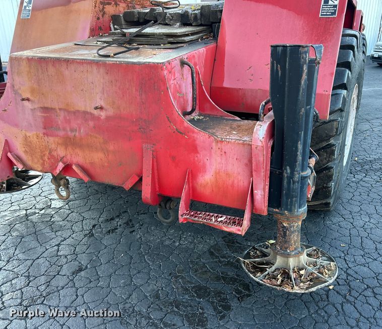 image for item ET6589 1988 Link Belt HSP-8040 crane