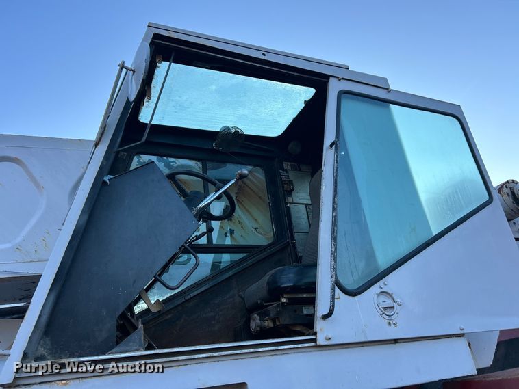 image for item ET6589 1988 Link Belt HSP-8040 crane