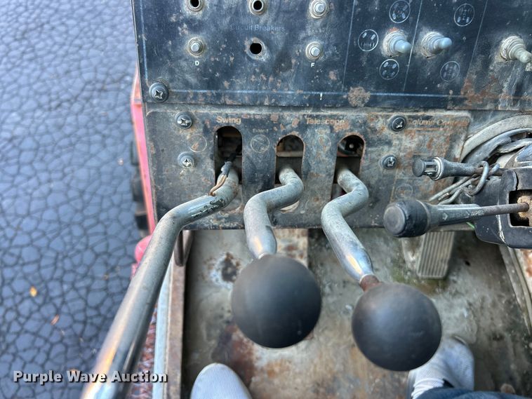 image for item ET6589 1988 Link Belt HSP-8040 crane