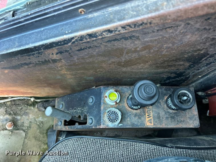 image for item ET6589 1988 Link Belt HSP-8040 crane