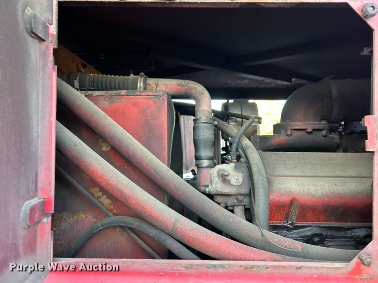 image for item ET6589 1988 Link Belt HSP-8040 crane