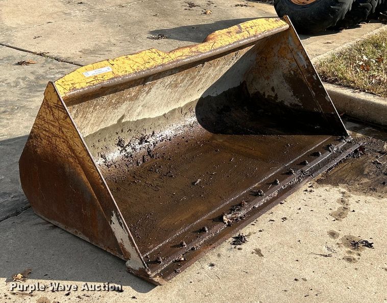 image for item ET6603 Case skid steer bucket