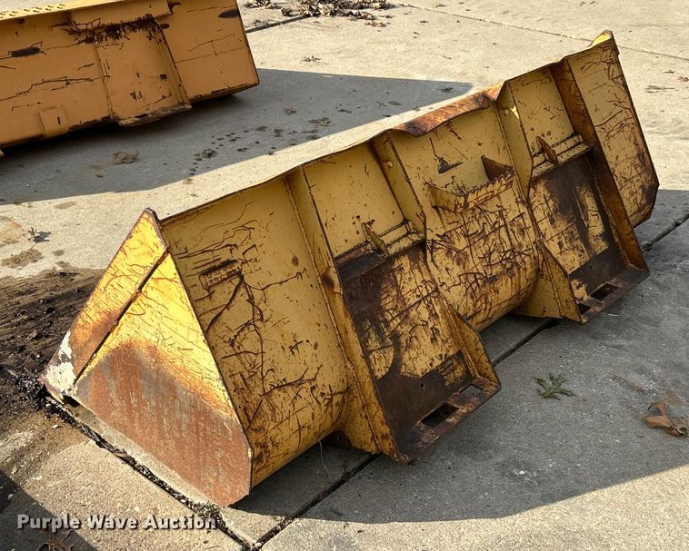 image for item ET6603 Case skid steer bucket