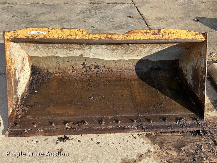 image for item ET6603 Case skid steer bucket