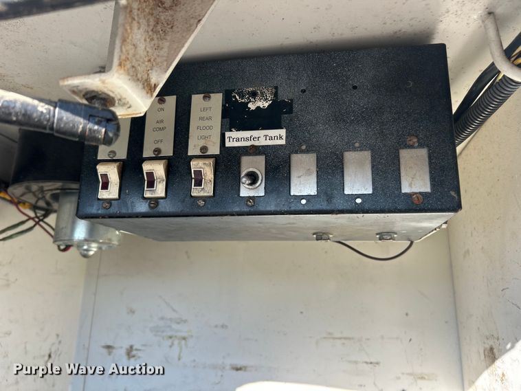 image for item ET6614 2012 Dodge Ram 5500 utility / service truck