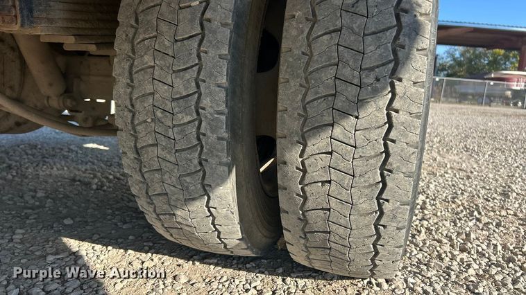 image for item ET6614 2012 Dodge Ram 5500 utility / service truck